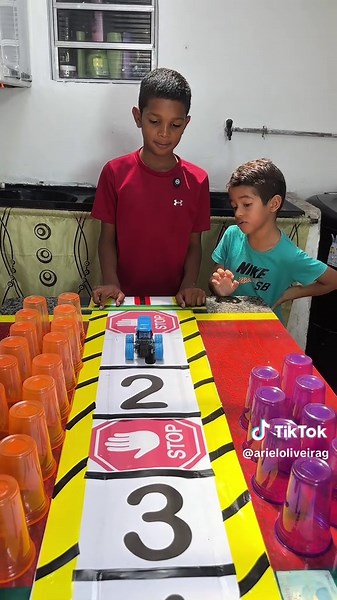 Derrubar todos os copos! #brasil #xuxu #senhoromar #portugal #frankocean #laraafundaouboia #ruan #rafael #nepobaby