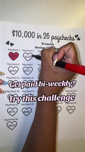 Save $10,000 in a year with this bi-weekly savings challenge 💵✨ Template: thebudgetingprincess.com #budgeting #savingchallenge #savingschallenge #moneytips #savingmoney