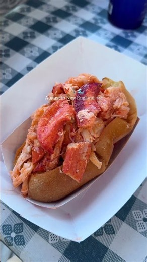 ☀️ Save this for your New England summer bucket list! There’s something about summer in New England
