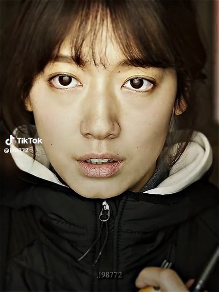 Kim Yu Bin and Park Shin Hye in 'Alive' Korean Drama