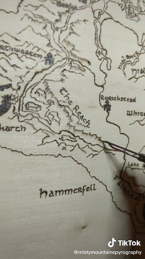 Exploring the Majestic Skyrim Mountains on the Map