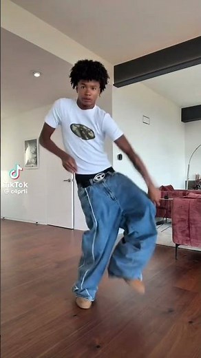 DANCE WITH CAPRI!🔥 #tiktok #tiktokdance dance