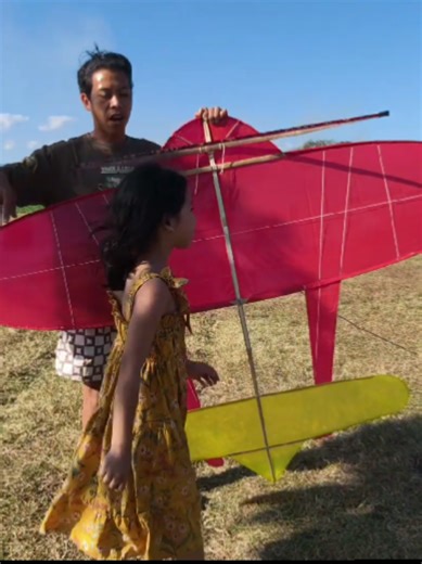 Japanese Kite Making & Flying Traditions