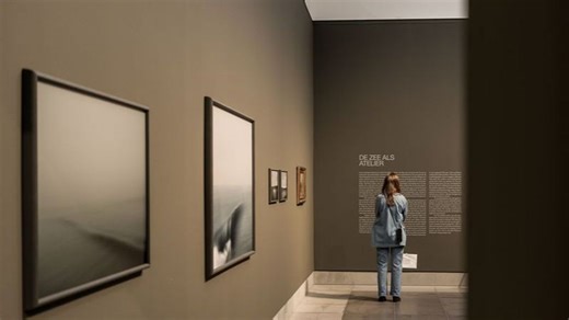 'Etre trempé jusqu’aux os, sentir la fatigue et affronter le danger', la mer selon le photographe Stephan Vanfleteren - RTBF Actus