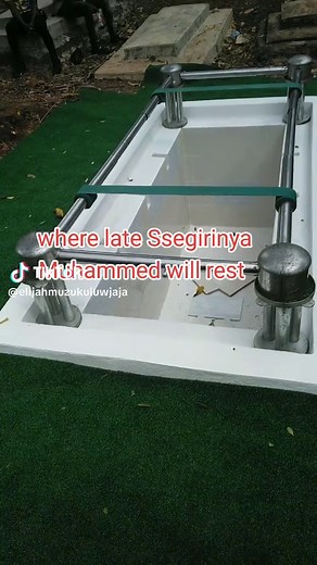 Mc Elijah "king of the vibe" on TikTok