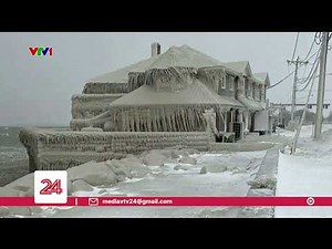 "Bom bão tuyết" càn quét nước Mỹ | VTV24