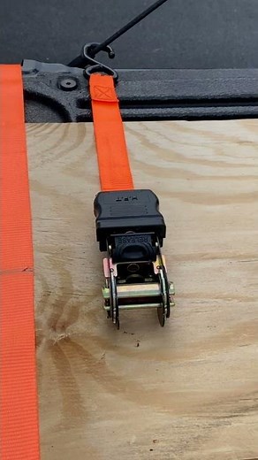 How to Thread Ratchet Straps Together #Shorts