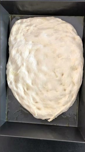 White Pizza with Garlicky Broccoli Rabe