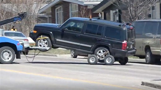Man in custody after two children found dead in vehicle in Calgary