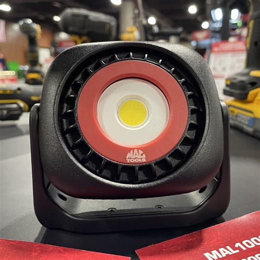 9.9K views · 75 reactions | Are you tired of being kept in the dark? Check out our new 1000 lm Compact Work Light (MAL1000R) - available in Flyer 5! #mactools #newproducts | Mac Tools | Facebook