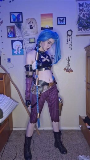 disney knees #jinx #arcane #cosplay #jinxarcane #jinxcosplay