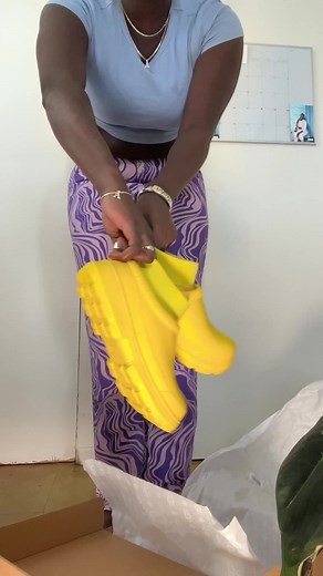 Yellow Rain Boots Review | Ugg TasmanX | Amazon Finds