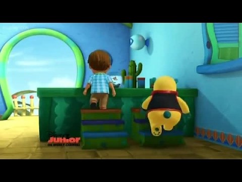 Special Agent Oso E4 The Living Flashlight Sandcastle Royale