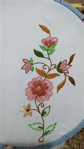 ambreen embroidery hub hand embroidery table runner and table mat#handmade#tablerunner#tablemats