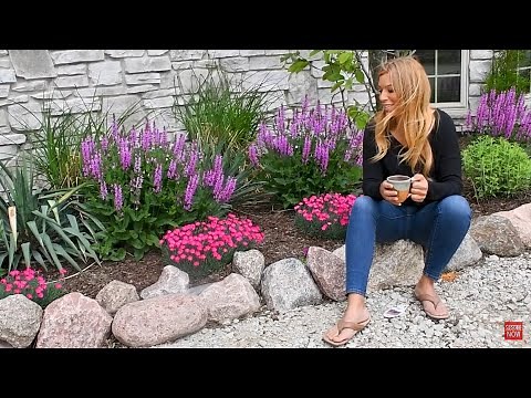 Flower Garden Tour / Window Boxes & Gardens For Your Home / Spring Planting