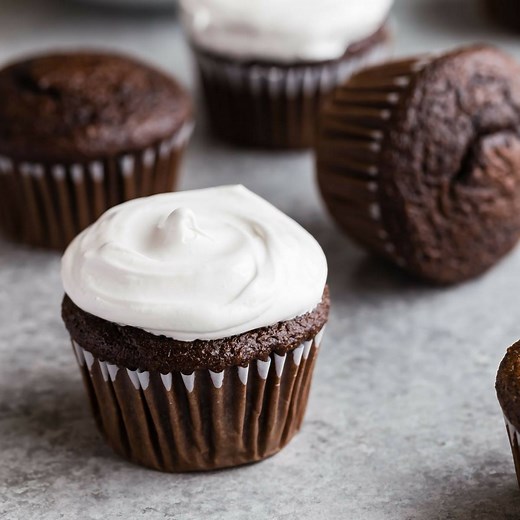 165K views · 310 reactions | There’s nothing more delicious than an old-fashioned recipe for 7 Minute Frosting. Get the recipe --> https://www.bakedbyanintrovert.com/7-minute-frosting-recipe/ | Baked by an Introvert | Facebook
