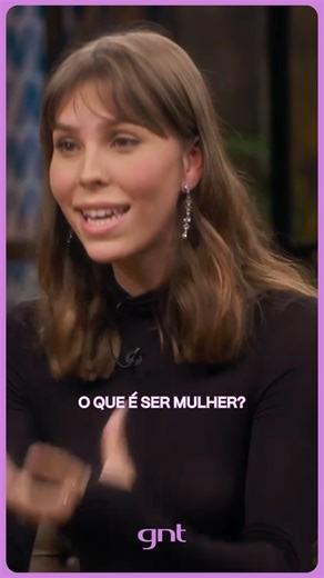 Gabriela Medeiros fala de como o processo de transição de gênero é interno e complexo, no #ConversaComBial de hoje. A atriz, que interpreta Buba, uma mulher trans, na novela #Renascer, fala de como a novela se assemelha com sua vida, da sua infância e sua relação com a arte. Assista às 23h30 no GNT e logo após o Jornal da Globo na TV Globo! | GNT
