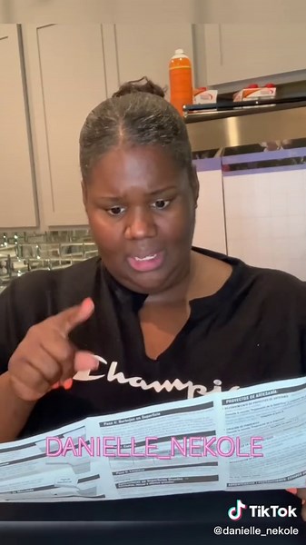 DIY Kitchen Transformation with Epoxy Resin and Vinyl - Step by Step Guide