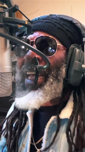 I-Taweh recording a Dubplate for Little Lion Sound of Reggae Lion 🔥🔥🔥 #reggae #dubplate #littlelionsound