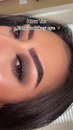 Easy Smokey Eye Tutorial for Green Eyes