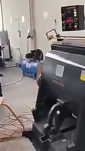 High-Precision Robot Arm Box Forming Machine