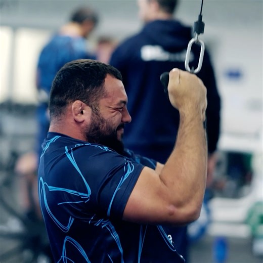 The Breakdown: Bristol Bears Rugby 🐻 Join Austin Healey and David Flatman for a day in the West Country as they talked silverware, Louis Rees-Zammit and more 🎞️ Watch on YouTube ➡️ https://www.youtube.com/watch?v=inCIkAWXDhg | TNT Sports Rugby