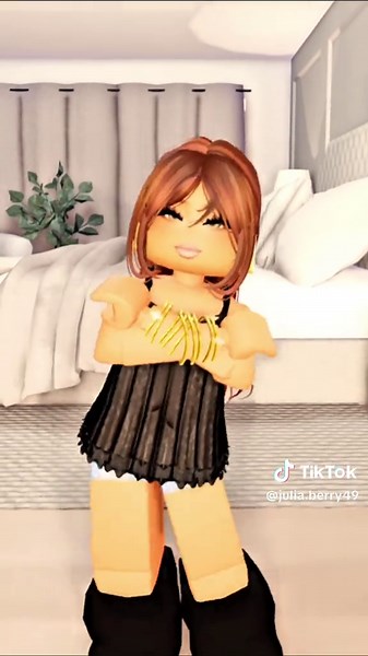 Explore Berry Avenue: Fashion Trends and Style Tips