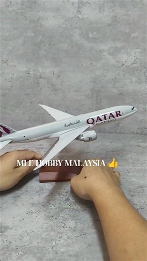 Qatar Cargo Boeing 777-200 Display model MLE HOBBY Malaysia