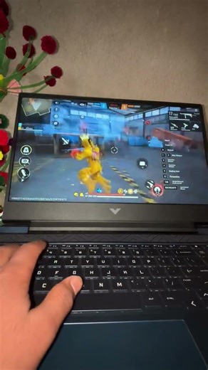 handcam gameplay 😉 when I play free fire in laptop🥺🥺