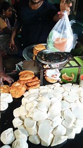 Madurai's Legendary Bun Parotta Crispy Layers Everywhere!