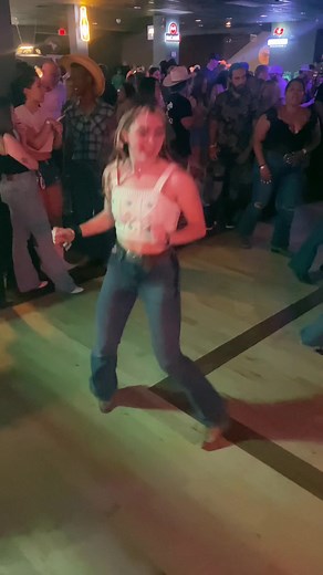 Country Line Dance at Dallas Bull in Tampa, Florida