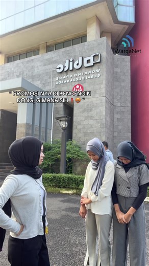 Internet cepat, harga bersahabat! 🛜⚡ Saatnya upgrade koneksi kamu bareng WargaNet — unlimited, legal, dan full fiber optic. Yuk pasang sekarang, ada promo registrasi FREE 1 bulan! 🚀 #internetcepat #hargamurah #antilemot #internetcimahi #fyp