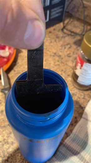 Raindrop Damascus pattern reveal.