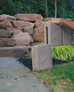 Procrastinating raking leaves? Shop 15% off landscape edging for an easy DIY project thru Sept. 29th! | Beuta