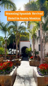 Welcome to Santa Monica’s newest coastal boutique hotel: @TheSovereignSantaMonica! 🌺☀️ Spanish Revival-style 1920s design elements bring an air of elegance to this charming historic building, featuring spacious rooms, high ceilings and vintage touches throughout. ✨ Nestled into a quaint residential neighborhood but still only blocks away from the beach, the Santa Monica Pier, world-class dining, and our vibrant downtown, The Sovereign offers visitors the perfect balance between seaside and city
