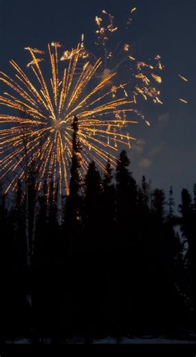 Happy winter solstice! A northern celebratory fireworks show to celebrate some light in the darkest day of the year. Thank you to the Soldotna Chamber of Commerce 🤠 #Alaska #CabinLife #Fireworks #fblifestyle | Alaska Outdoors Television