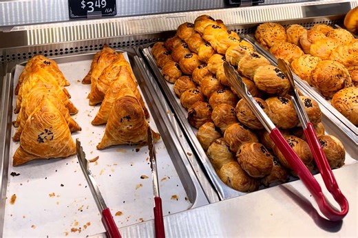 This Supermarket's Hot Bar Was So Good, I Canceled My Dinner Reservation