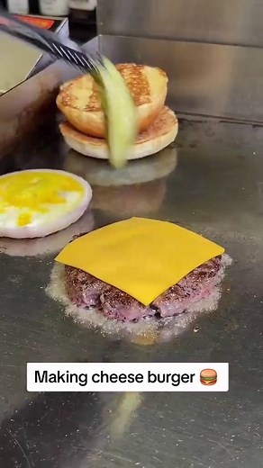 Yummy burger 🍔 #foodie | Cheeseburger