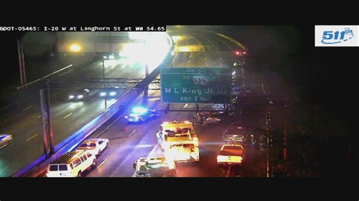Injury wreck blocks multiple lanes on I-20 westbound leaving Atlanta