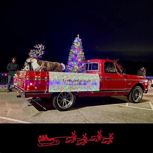 🎄 Thank You, Talley Eye Institute! 👓✨ Historic Newburgh Inc. is proud to recognize Talley Eye Institute for their continued support as a Supporting Sponsor of the Newburgh Holiday Light Parade. They have generously sponsored this magical community tradition since the very first parade — and we are so grateful! Swipe through to enjoy some photos of last year’s dazzling parade entries and get excited for another festive night in downtown Newburgh! 🎅🚒🎁 📅 Sunday, December 7 🍴 Food Trucks open