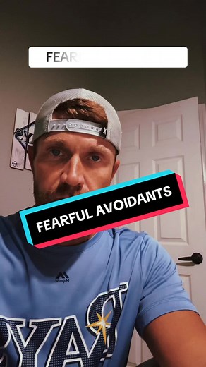 Fearful avoidants have both anxious and avoidant attachment styles #fearfulavoidantattachment #avoidantattachment #anxiousattachment #relationship #relationshipcoach #dating