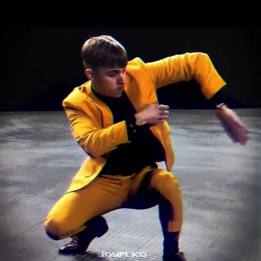 MIC MAC 🔛🔝💛💥 #käärijä #eurovision #micmac