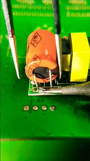A LED Light Bulb Driver Capacitor Repair #shorts #bulb