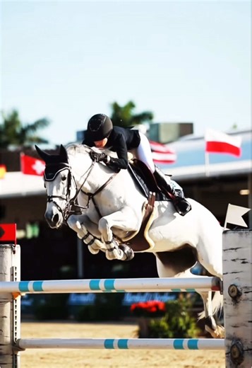 It girl Jessica Springsteen 🤌🏼 #aura #showjumping #fyp #horse #jumping #equestrian #foryou #horseedit #viral