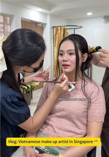 Life as a Vietnamese 🇻🇳 makeup artist in Singapore 🇸🇬 #makeupinsingapore #singaporemakeupartist #sgbridalmakeup #sgmakeupartist #singaporebridal