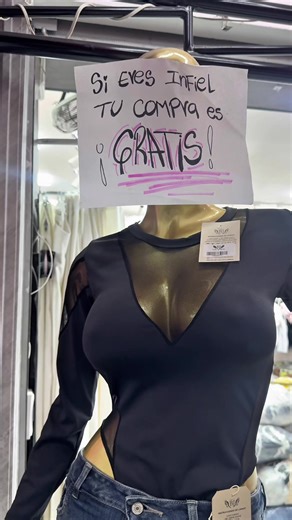Ropa y Jeans en Cali - Locales 223 y 800