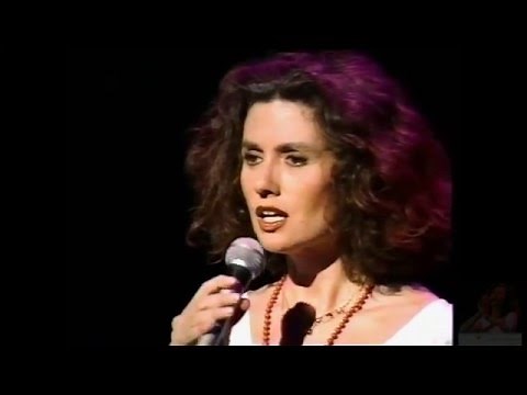 Gigliola Cinquetti : Chiamalo Amore - Gira L'amore (1993)