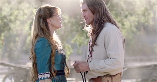 Joe Lando w wyniku pożaru stracił wszystko. Pomogła mu serialowa ukochana