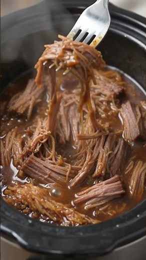 Slow Cooker Honey Garlic Shredded Chicken