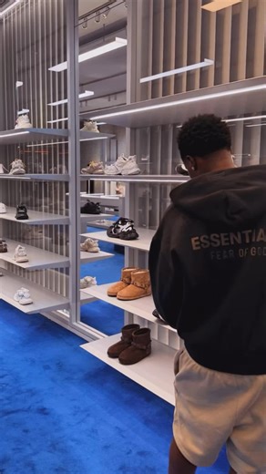 Vidéos de chrisso ✨🎮⚽️ (@christ.inao.officiel_) avec son original - 🎧